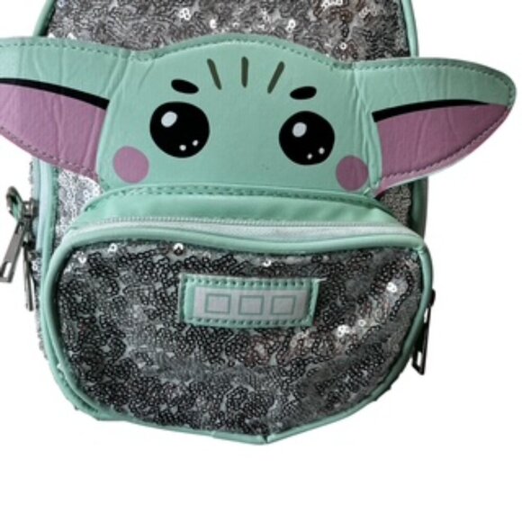 Star Wars Baby Yoda Sequin Mini Backpack Mandalorian Disney - Picture 4 of 12